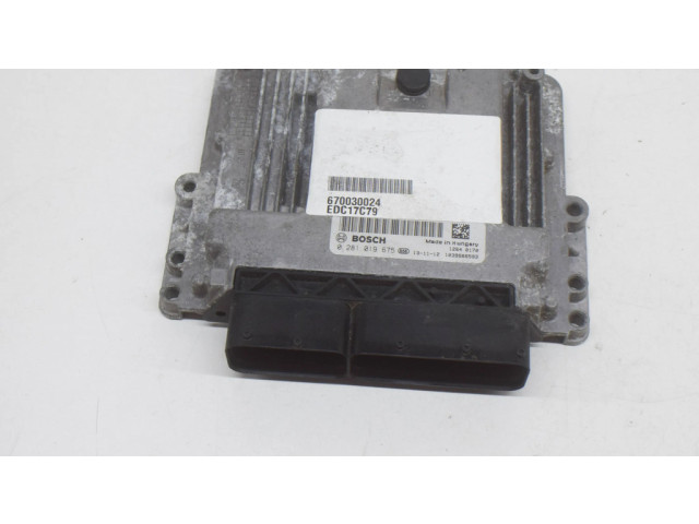 Блок управления двигателя 670030024, 0281019675   Maserati Quattroporte