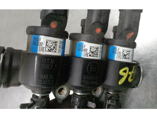 Vstřikovací lišta 67R010185, 110R000005 Nissan Micra K14