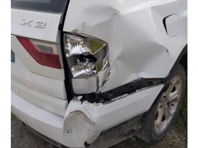 Моторчик дворников     BMW X3 E83