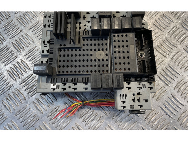 Блок предохранителей 08679899, 03W051 Volvo S60