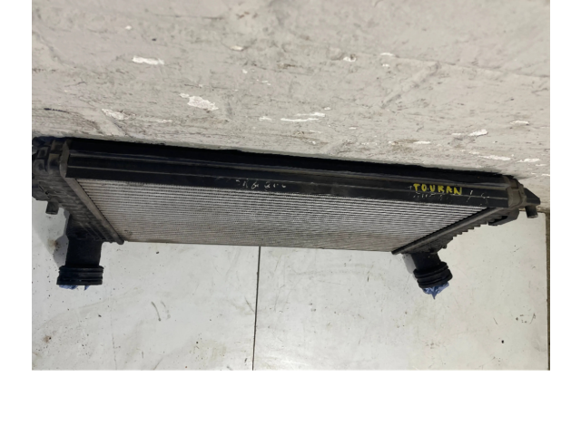 Интеркулер  1K0145928A   Volkswagen Touran I 