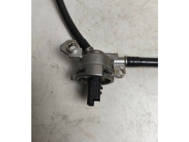 Топливная рампа P1017726   Peugeot 5008  