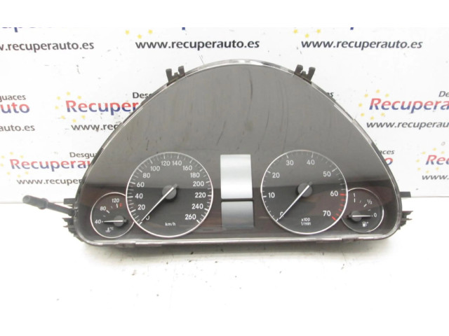 Přístrojová deska Mercedes-Benz C W203 A2035404547