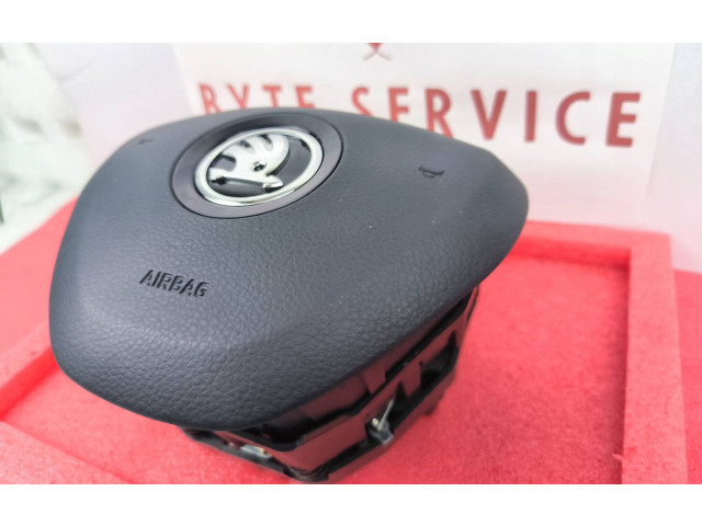 Подушка безопасности водителя 6V0880201C   Skoda Fabia Mk3 (NJ)