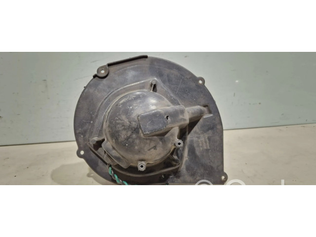 Вентилятор печки 4644196 Chrysler Voyager