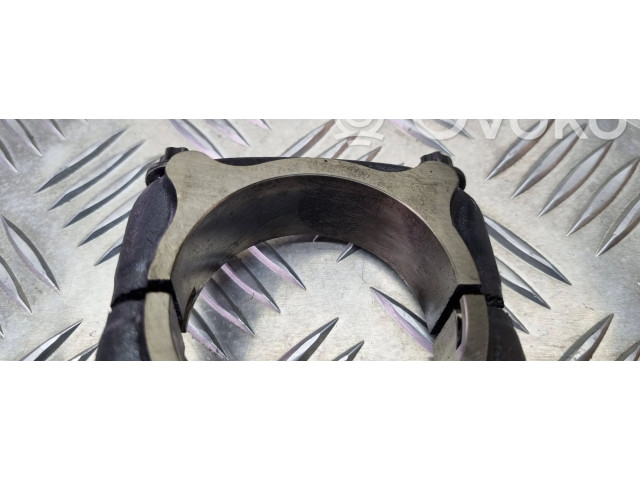 Píst Mercedes-Benz C W203