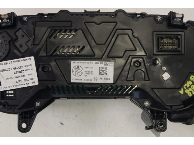 Přístrojová deska Alfa Romeo Giulia 1994