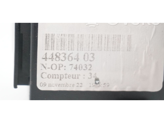 Блок предохранителей Peugeot 2008 I