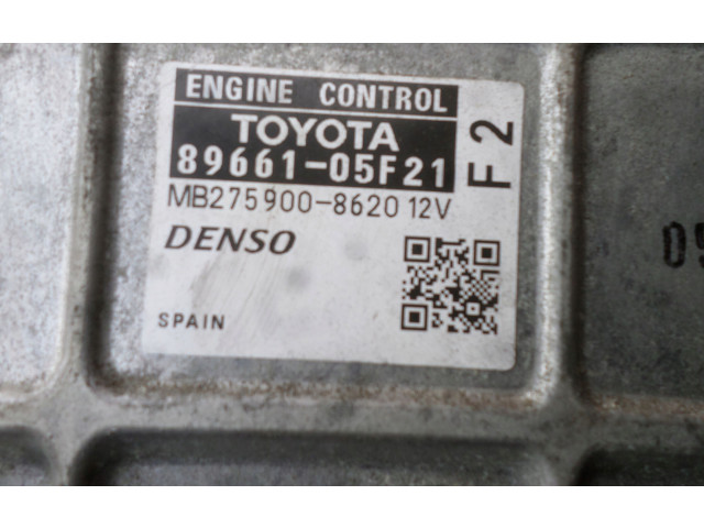 Řídící jednotka 8966105F21 Toyota Avensis T270 2009