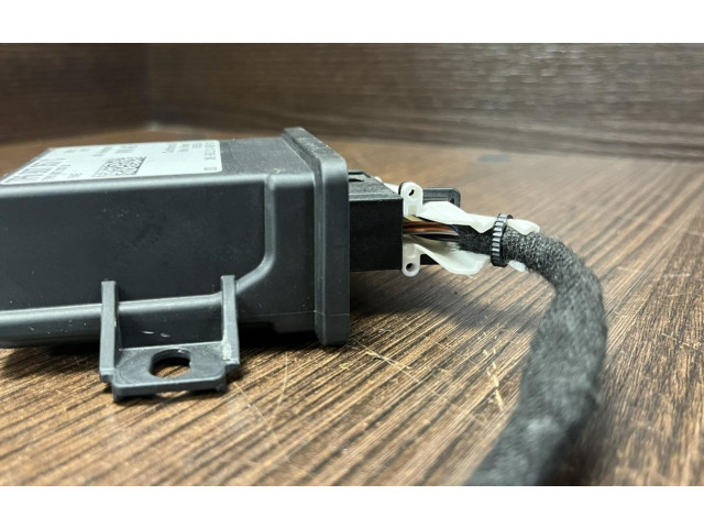 Vstřikovací lišta 7P6907357C, 7P6907357C Volkswagen PASSAT B8 USA CRLB