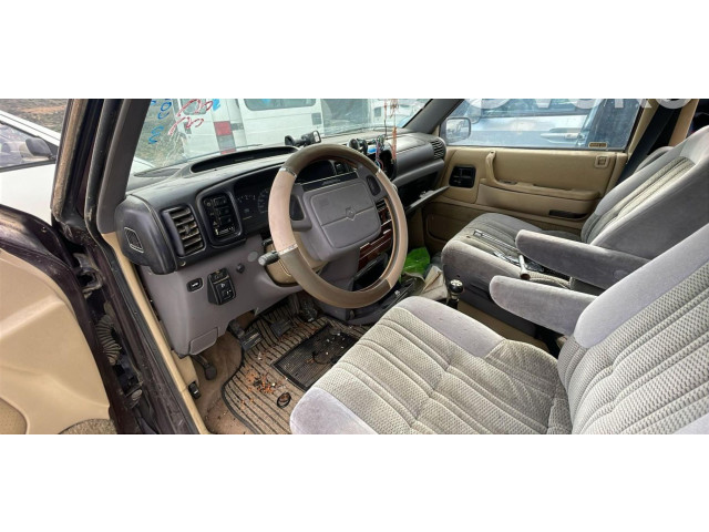 Volant Chrysler Voyager 1994