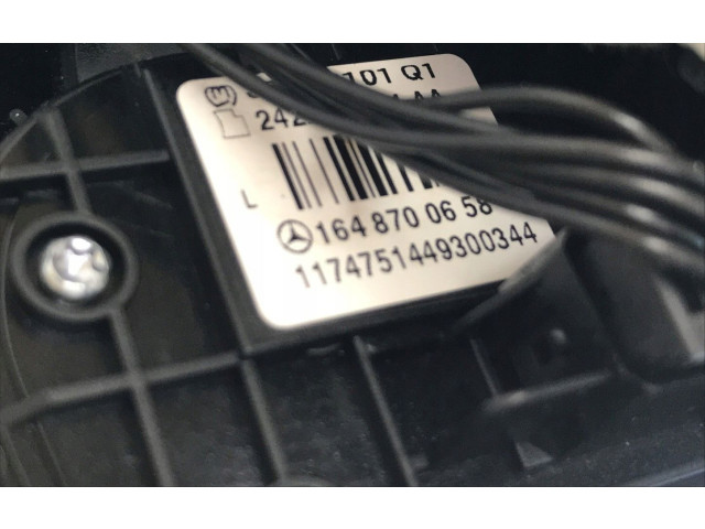 Подушка безопасности водителя A1648602402   Mercedes-Benz R W251