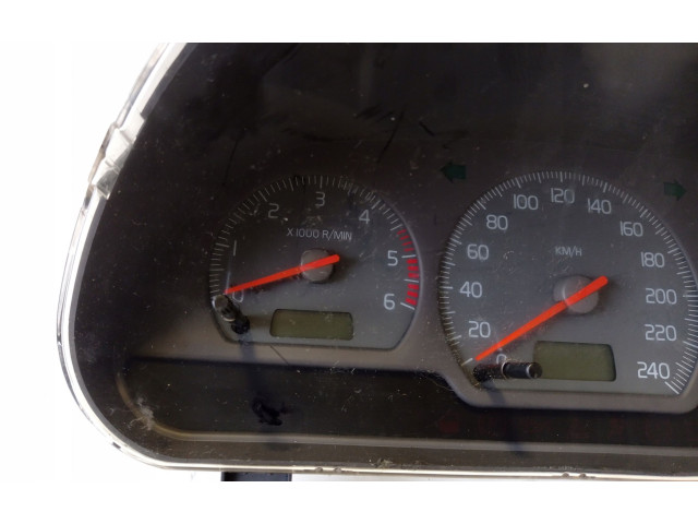 Přístrojová deska Volvo S40, V40 2001 30889704B