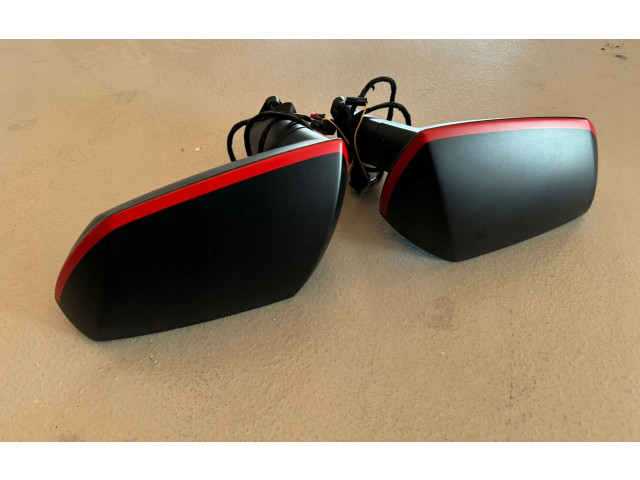 Zpětné zrcátko Lamborghini Urus 2005