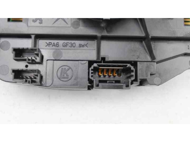 Ручка стеклоочистителей 96667324XT Citroen C3