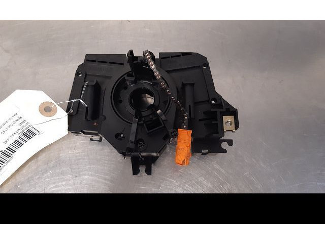 Подрулевой шлейф SRS 7701045279   Renault Clio II