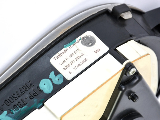 Панель приборов 8200377202A Dacia Logan I