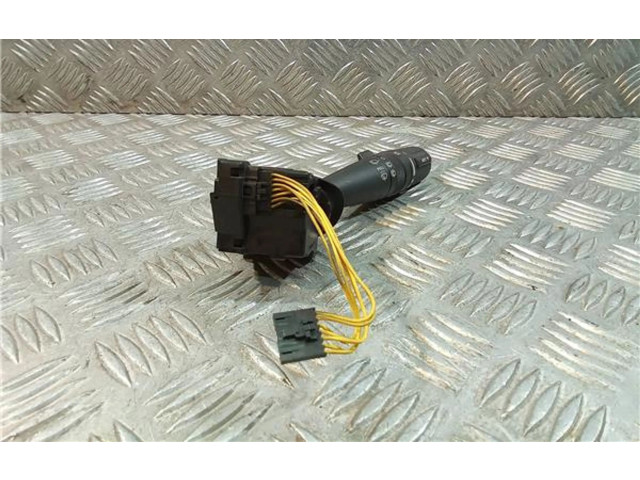 Переключатель дворников 214867203, 04673AB Jeep Compass