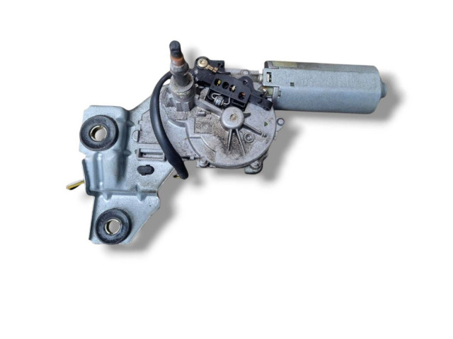 Двигатель стеклоочистителя заднего стекла     0390201558, 9154525    Volvo V70 