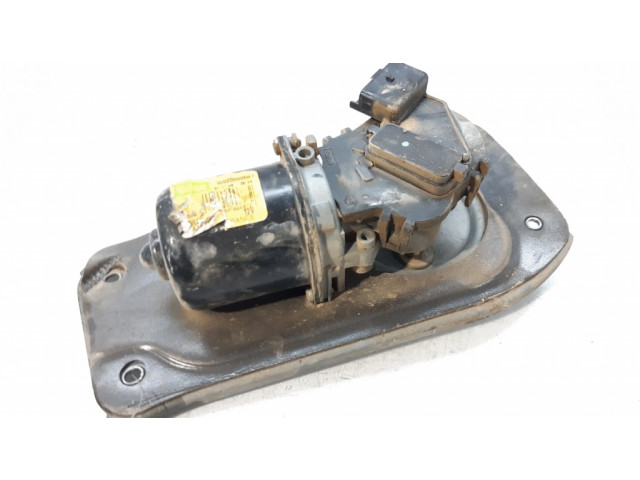 Двигатель стеклоочистителей