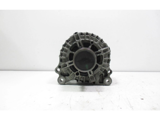 Генератор 04C903023K Volkswagen Golf Sportsvan