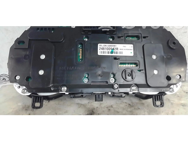 Přístrojová deska Renault Captur II 2020 248100942R