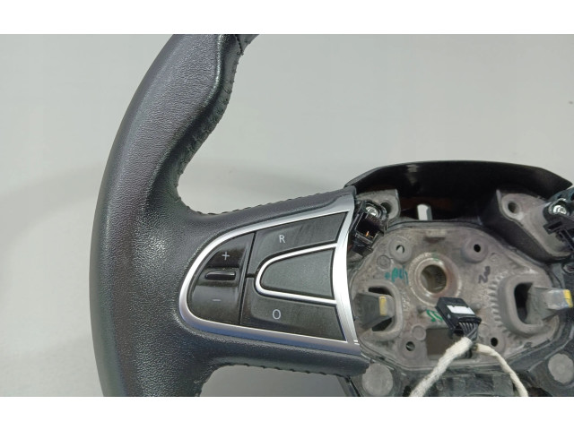 Руль Renault 4   -  года 484005825R      