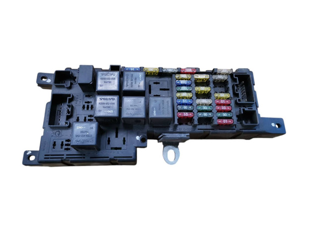 Ящик предохранителей (комплект) 30728008, 518828108   Volvo V70