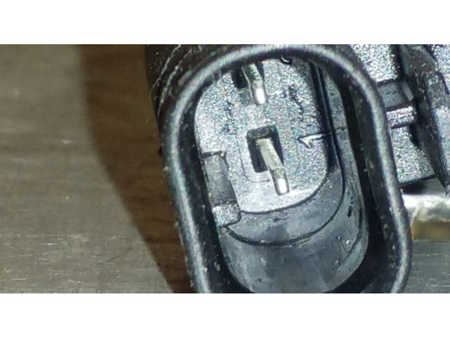 Vstřikovač DM5G9F593AA, 0261500221 Ford Focus pro benzínový motor 1.0