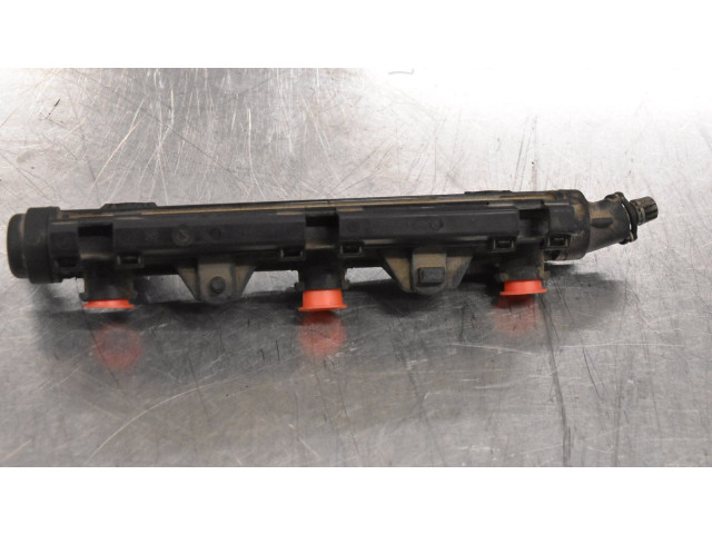 Топливная рампа Skoda Fabia Mk1 (6Y) для двигателя BME