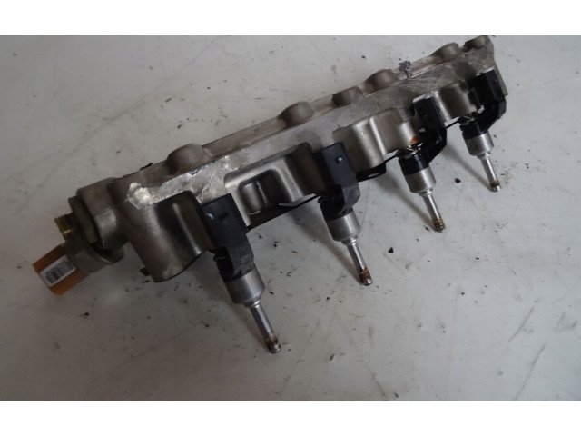 Топливная рампа Volkswagen Golf VI