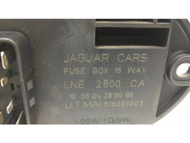 Блок предохранителей LNE2800CA Jaguar XJ X308
