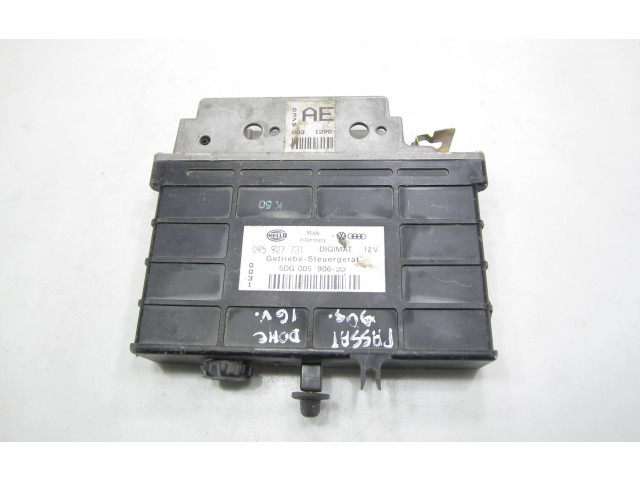 Блок управления коробкой передач 095927731, 5DG00590622   Volkswagen PASSAT B4