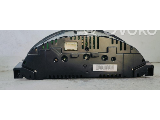 Přístrojová deska Mercedes-Benz C W203 2016 A2035409247