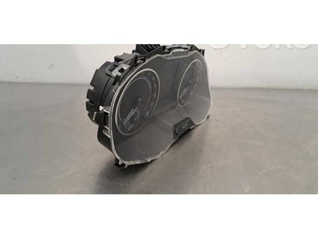 Панель приборов 654920741B Skoda Scala