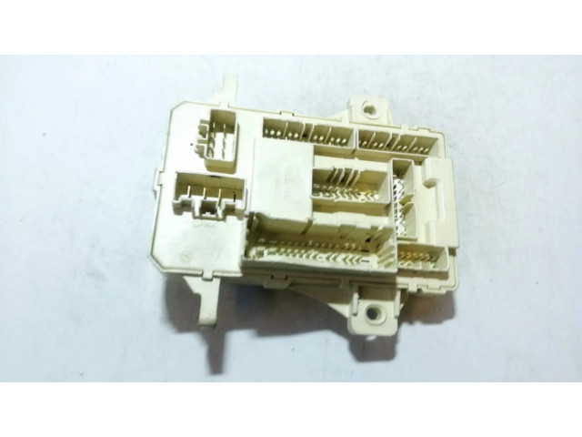 Pojistková skříňka 919502h500 KIA Ceed 2009