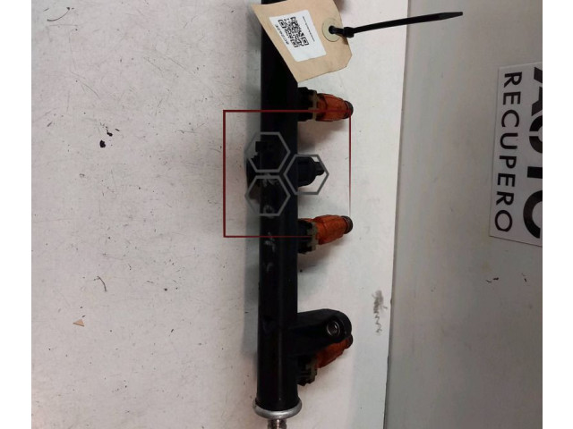 Топливная рампа 60653405 Alfa Romeo 147