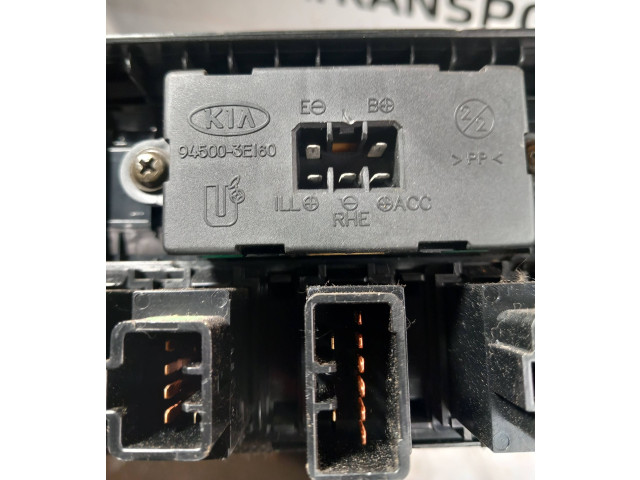 Дисплей    945003E160   KIA Sorento