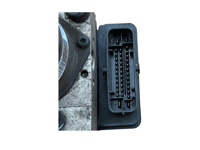 Блок АБС 6158945200, EM115L213085   Hyundai  i20 (PB PBT)  2008 - 2014 года