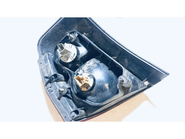 Задний фонарь правый сзади 22087201, 220-87201 Mitsubishi Galant 1997-2003 года