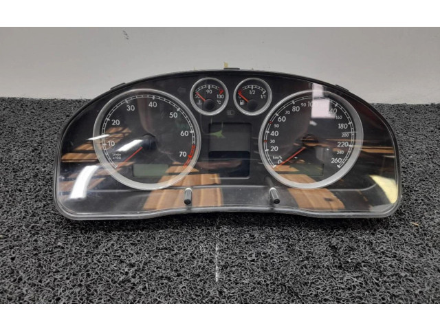 Панель приборов 3B0920826   Volkswagen PASSAT       