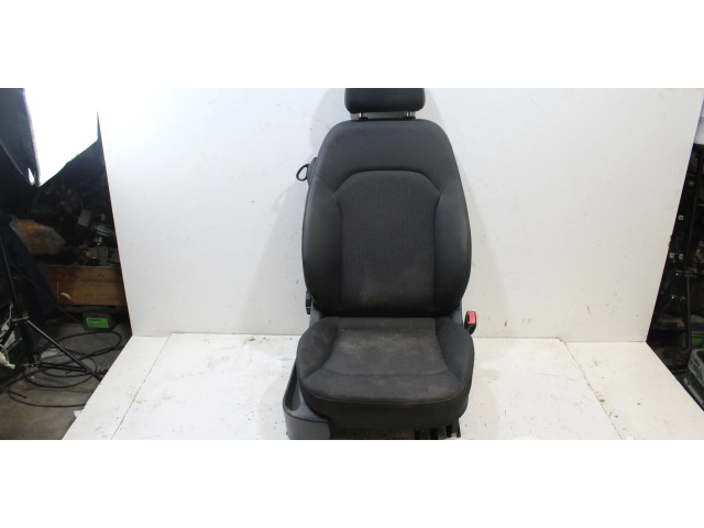 Переднее сиденье пассажира