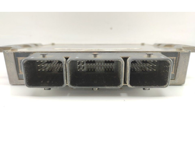 Блок управления двигателя 9646509880   Citroen Xsara