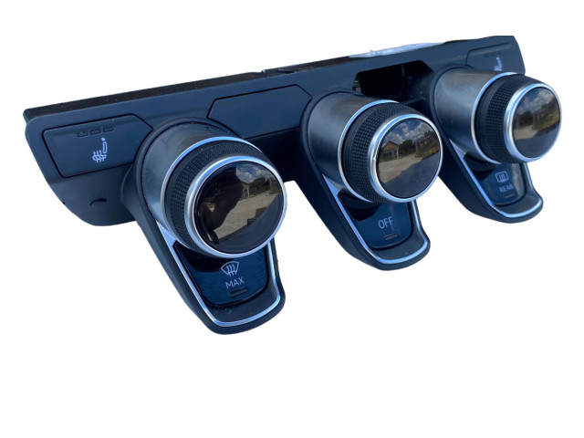 Блок управления климат-контролем 4S0820043M   Audi R8 4S