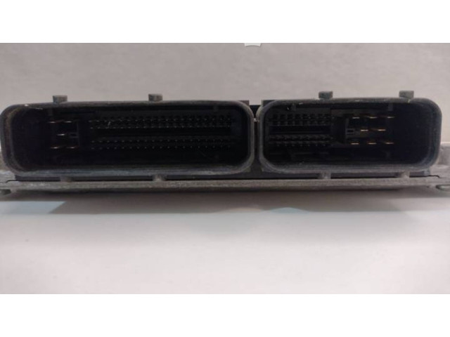 Блок управления двигателя 047906033K, 3PA4501   Skoda Fabia Mk1 (6Y)