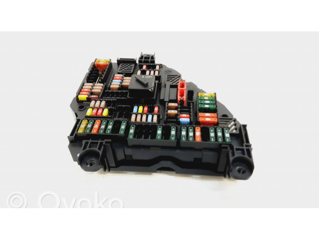 Pojistková skříňka 9234423 BMW 7 F01 F02 F03 F04 2012