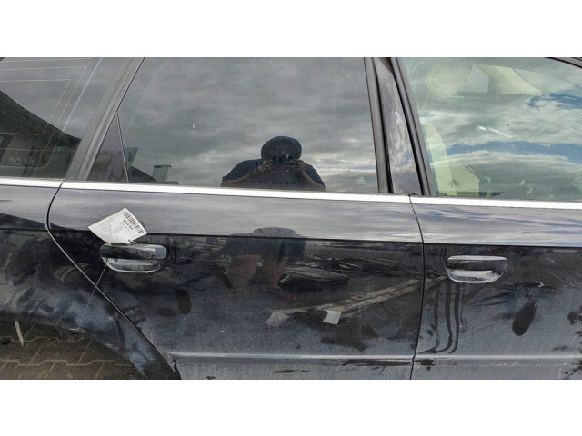 Задняя дверь