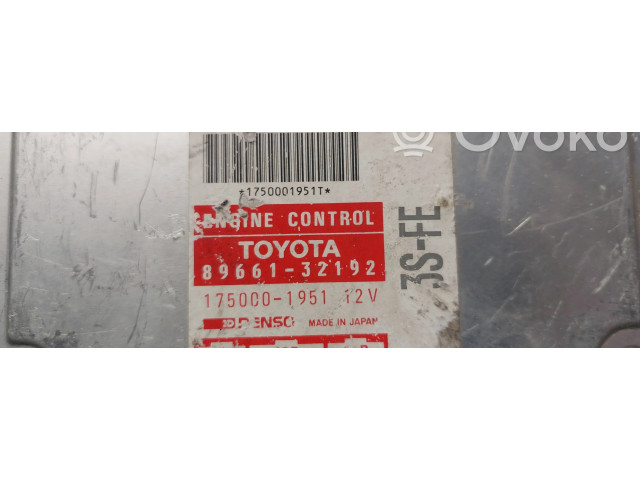 Řídící jednotka 8966132192, 1750001951 Toyota Camry 1989