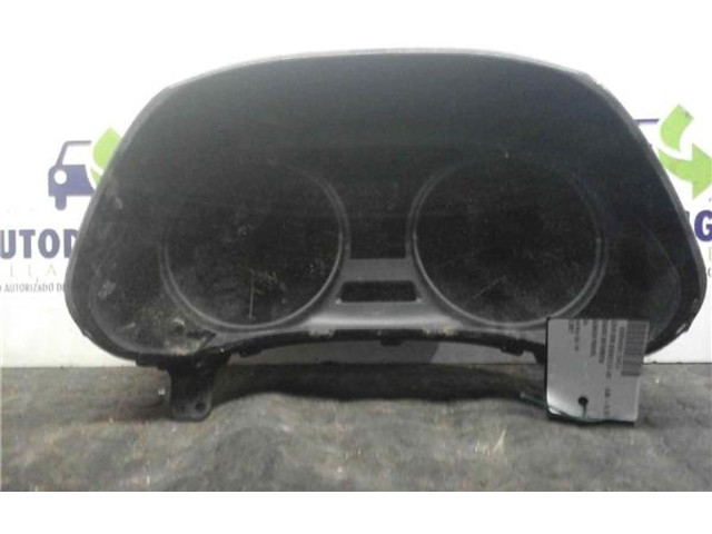 Панель приборов Lexus IS 200-300