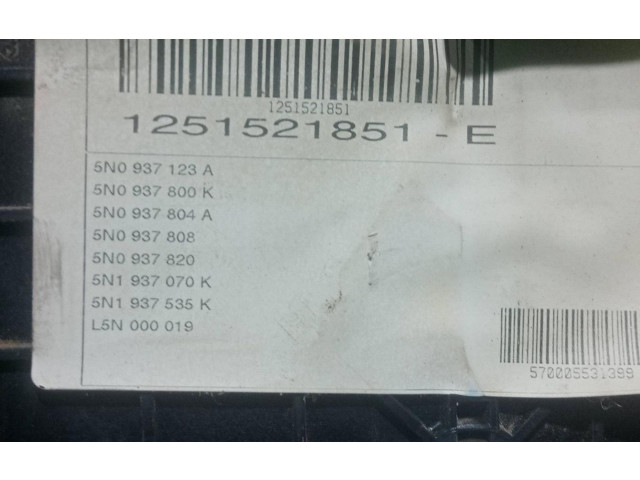   Pojistková skříňka 3C0937125A   Volkswagen Tiguan 2013